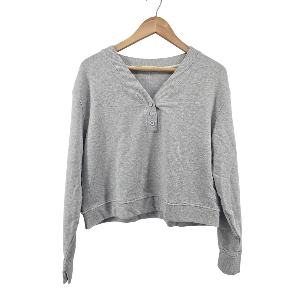 tasc Performance Sweatshirt Womens Medium Gray Henley V-Neck Cropped Bamboo